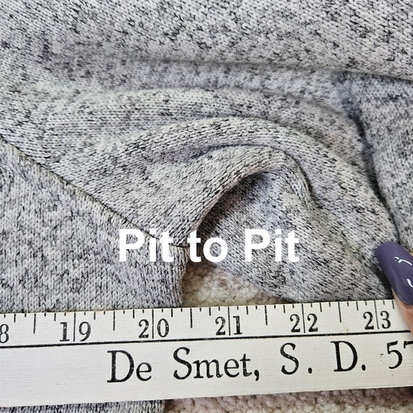 Women's LL Bean Gray Cozy Durable Fleece Snap Button Pullover Sweater Top Size M - Picture 7 of 10